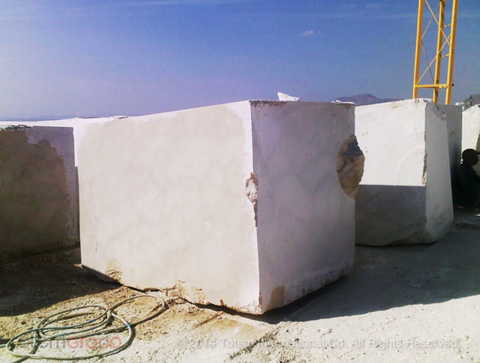 TGMR 207 - Beige Marble